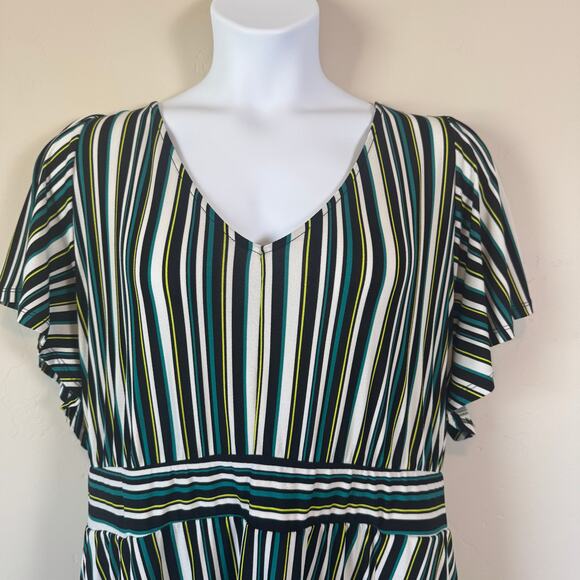 Torrid Striped Dress Sz 4X Pullover Pockets A-Line Midi Short Sleeve Casual - Picture 2 of 10